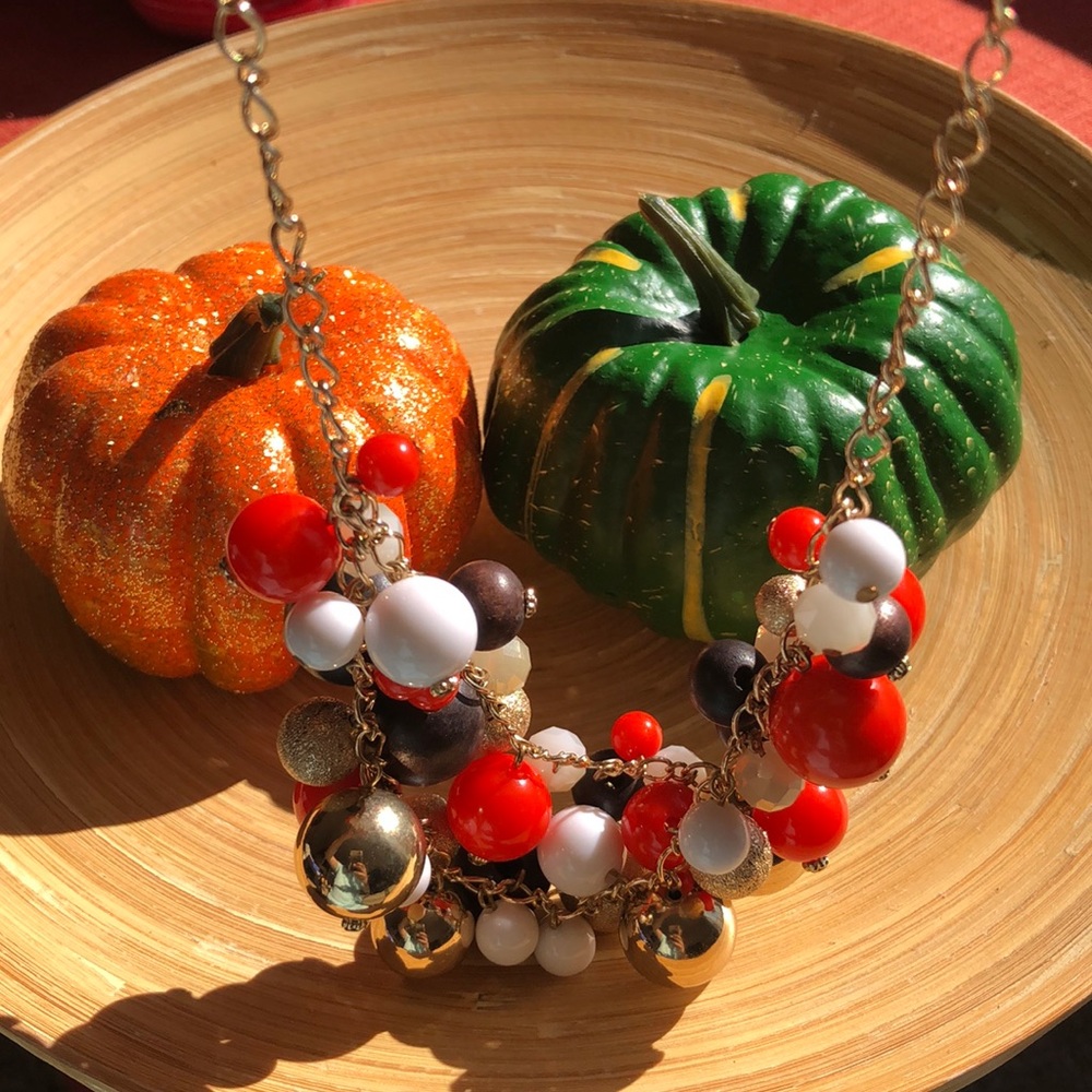 Neckless - Picture 2 of 9